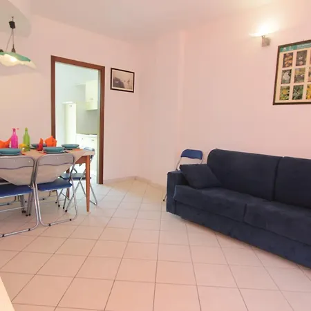 假日公园 Raffaello 科马基奥