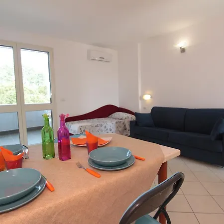 假日公园 Raffaello 科马基奥