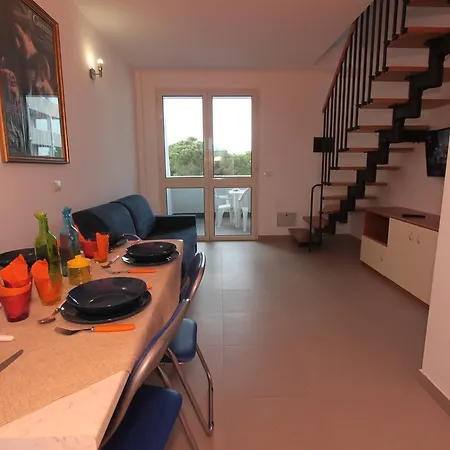 Raffaello 假日公园 科马基奥