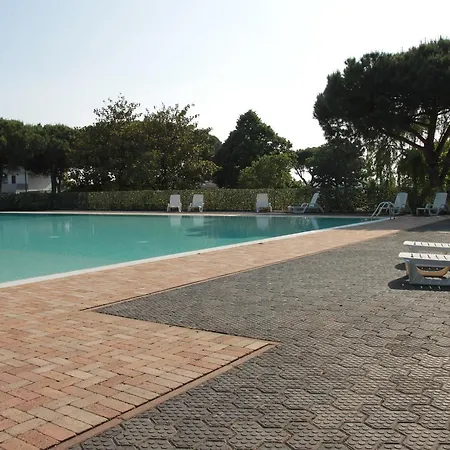 Raffaello Üdülőpark 3*